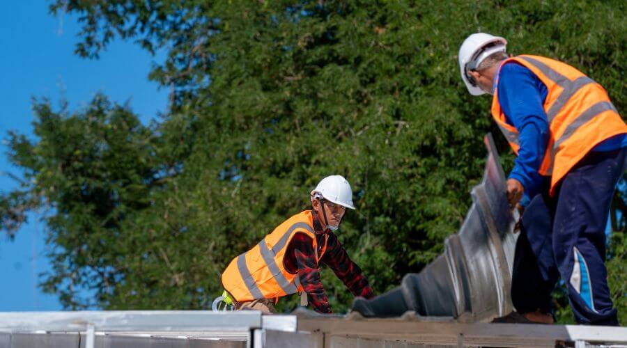 Professional Flat Roofing Installation in Waveland, IN